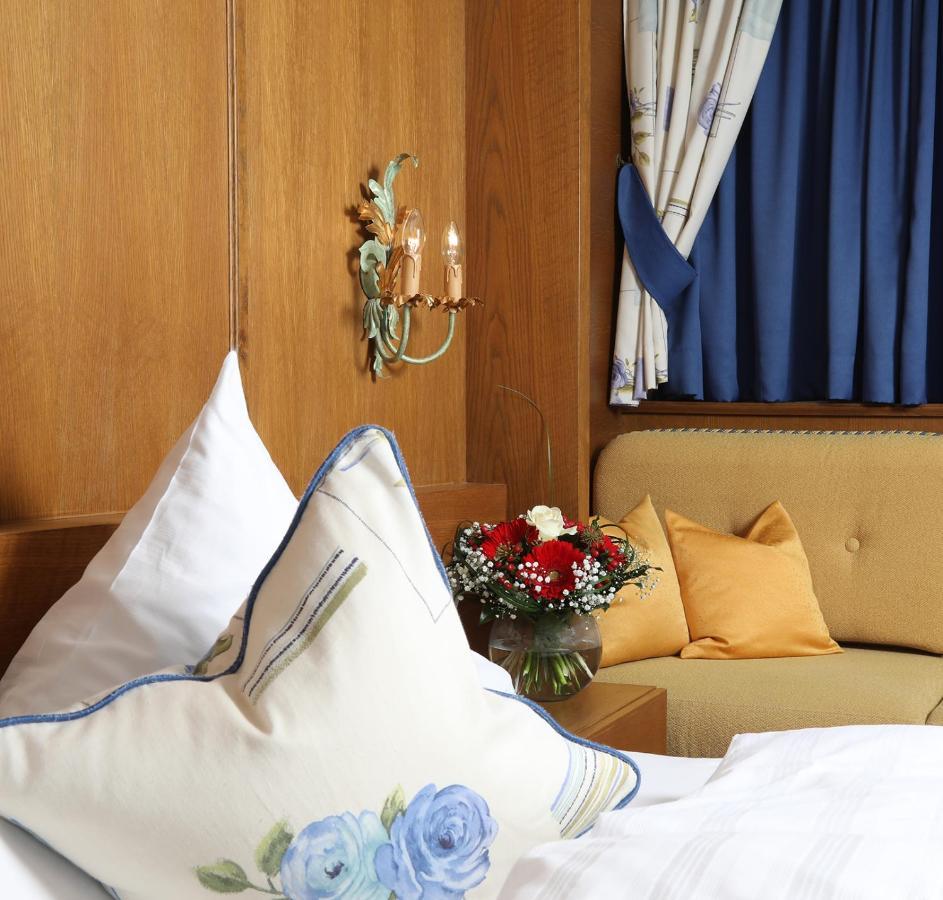 Hotel Almhof Neustift im Stubaital Buitenkant foto