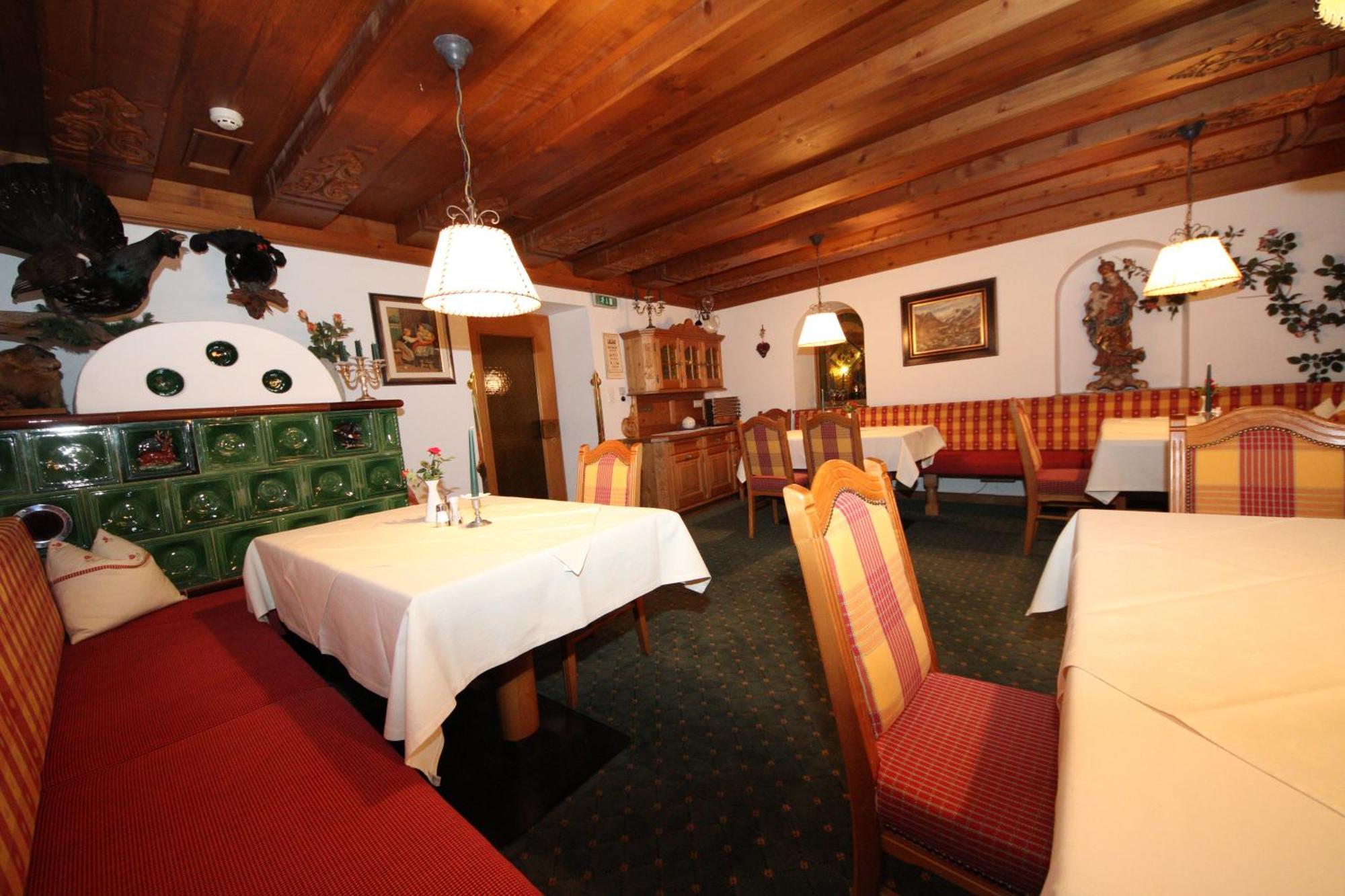 Hotel Almhof Neustift im Stubaital Buitenkant foto