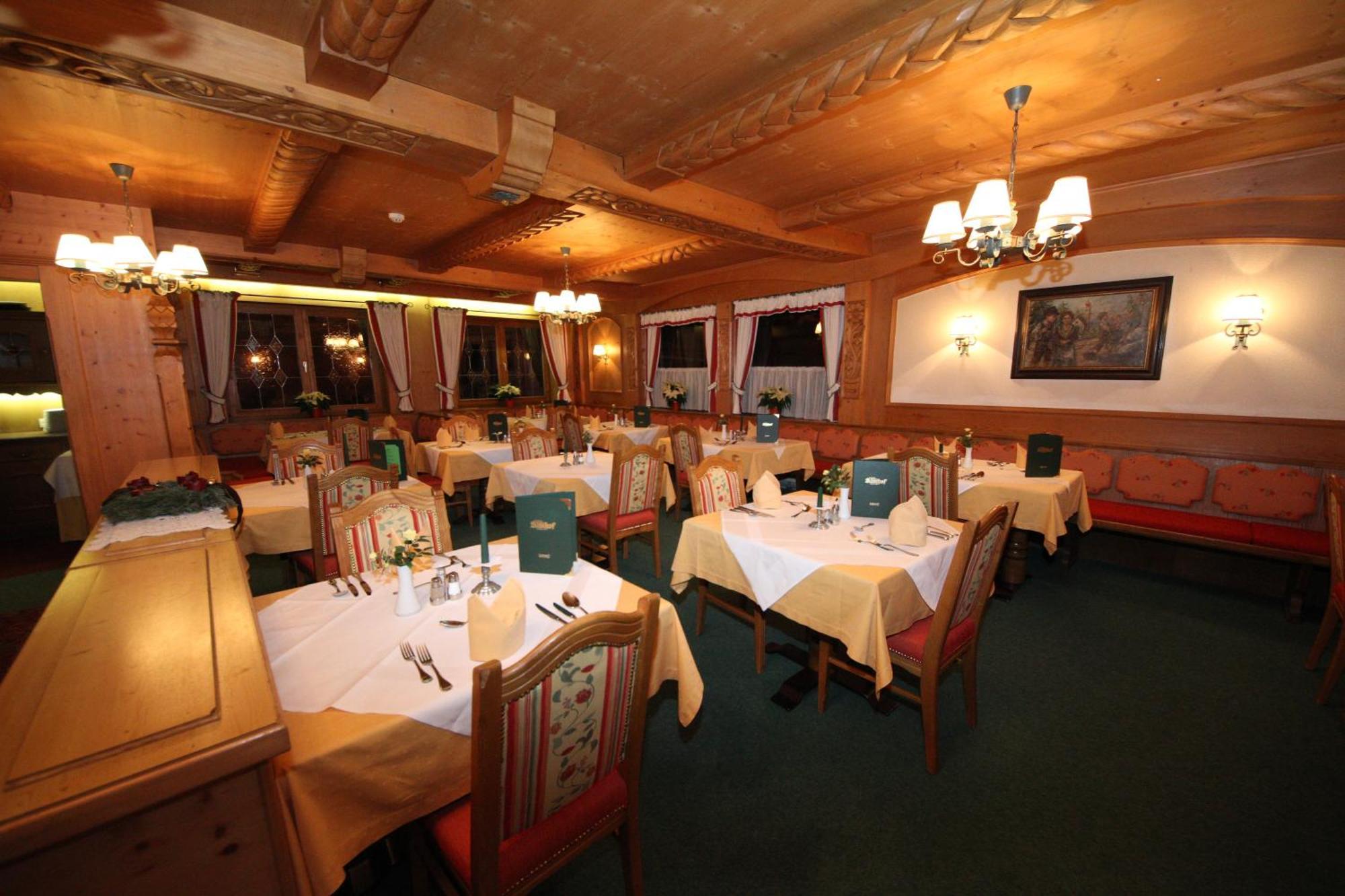Hotel Almhof Neustift im Stubaital Buitenkant foto