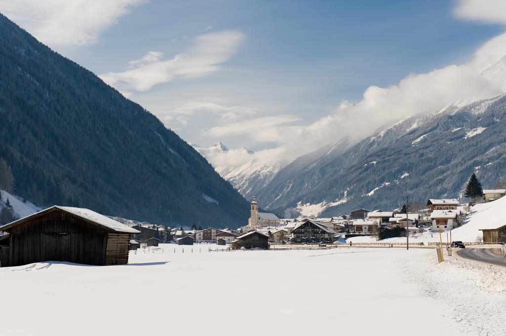 Hotel Almhof Neustift im Stubaital Buitenkant foto